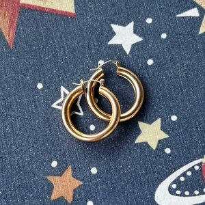 Gold Hoops Circular Medium Earrings Classic Essentials